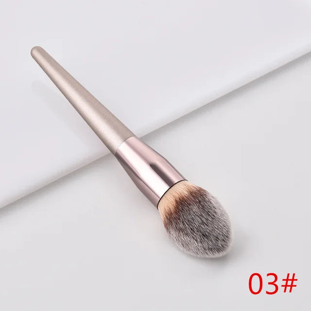 Luxury Champagne Makeup Brushes Set For Foundation PowdLuxury Champagne Makeup Brush Set – Foundation, Powder, Blush, Eyeshadow & Concealer Cosmetic Beauty Toolser Blush Eyeshadow Concealer Make Up Brush Cosmetics Beauty Tools