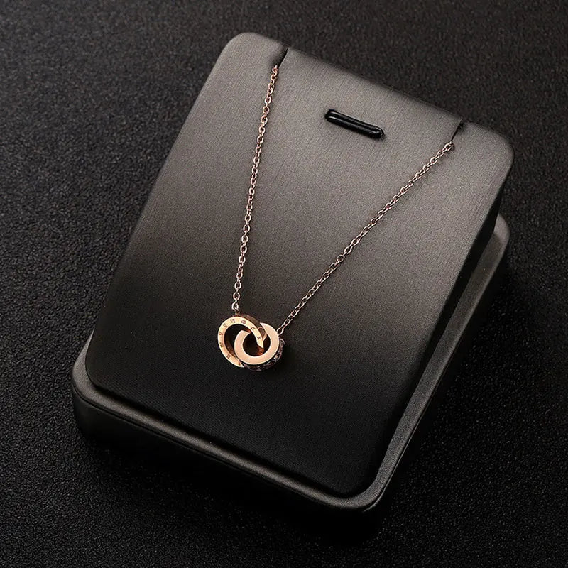 Classic Roman Numeral Pendant Necklace – Luxury Titanium Steel Women’s Necklace Elegant Fashion Jewelry
