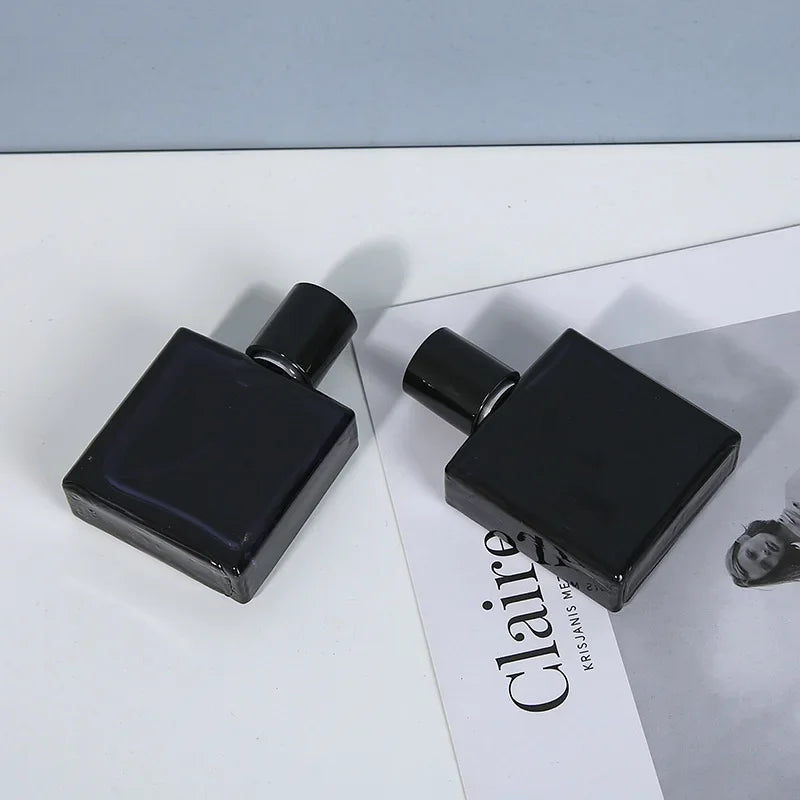 30/50/100ml Refillable Perfume Bottle – Bright Black Glass Spray Atomizer | Portable Travel Mist Bottle