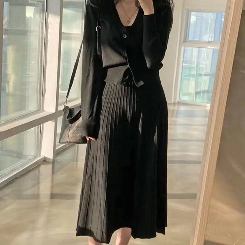 Autumn Winter New Slim Fit Strap Dress – Casual Versatile Long Sleeve Maxi Skirt | Elegant Polyester Fiber Outerwear Dress