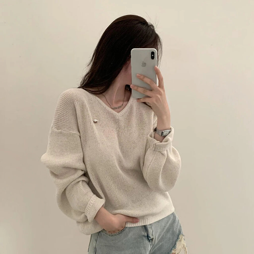 Loose Women’s Knitwear V-Neck Long Sleeve T-Shirt – Casual Comfortable Fashionable Autumn Top New Arrival