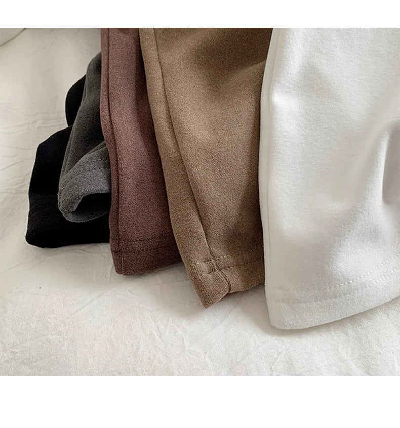 Women's Thermal Long Sleeve T-Shirt | Fleece-Lined Round Neck Top | Autumn Winter Fashionable Inner Wear