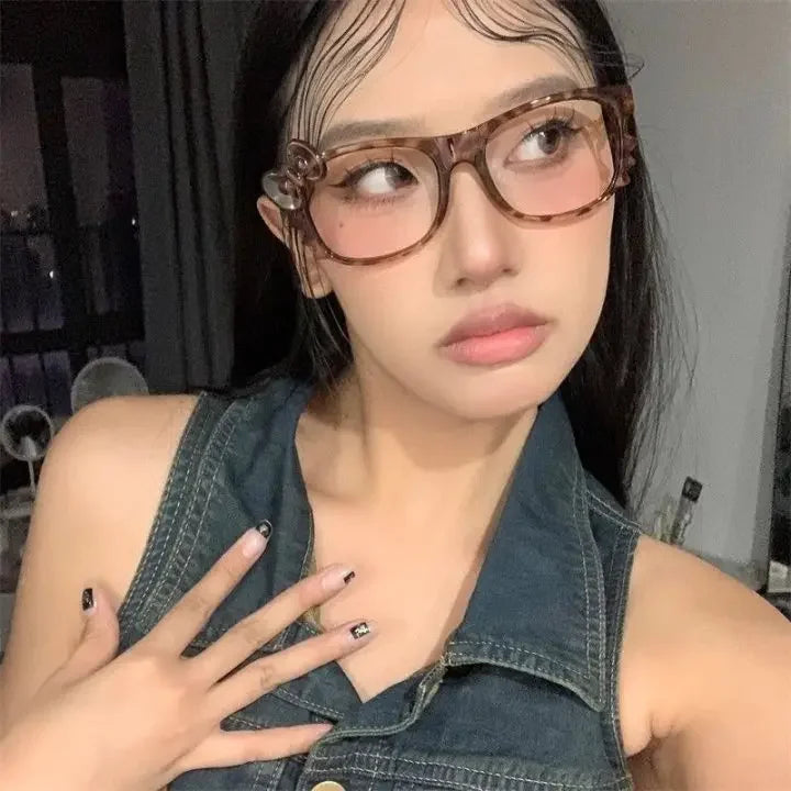 Y2K Leopard Print Eyeglass Frame – Anime Kawaii Retro Glasses | Cartoon Cute Decorative Eyewear Toys
