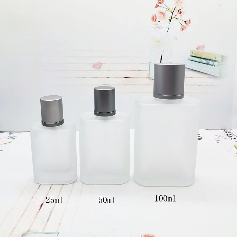 25/50/100ml Sandblasted Glass Perfume Bottle – Empty Refillable Screw Top Spray Bottle | Fine Mist Makeup Liquid Dispenser