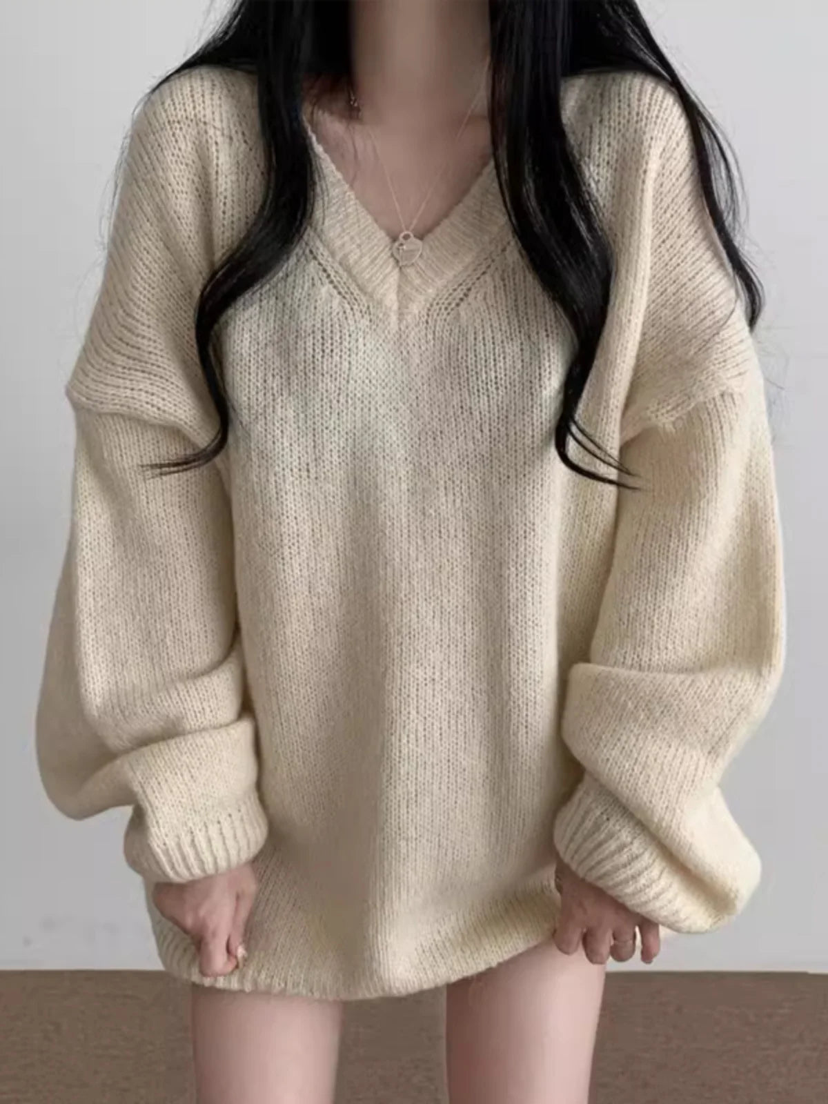 Soft Cozy Knitwear Women’s Loose Sleeve Sweater – Autumn Winter New Fashion V-Neck Long Sleeve Korean Commute Outerwear