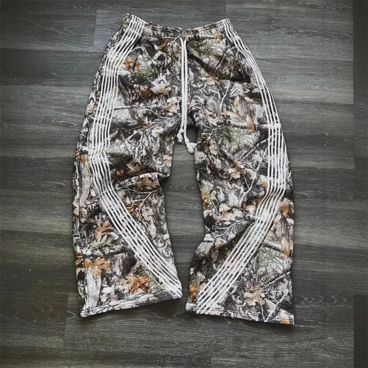 Y2K Camouflage Casual Pants – Embroidered Camo Tactical Jogging Drawstring Sweatpants for Men & Women