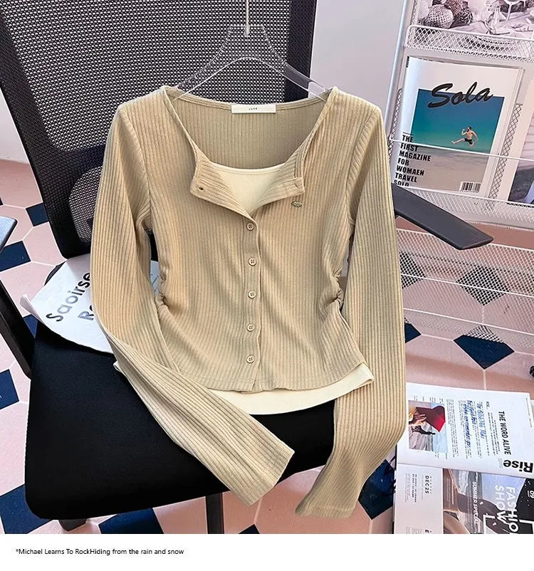 Korean Style Slim Fit Long Sleeve V-Neck Top 👚 Spicy Girl Fake Two-Piece Design ✨ Commute Fashion Women's T-Shirt 🌟