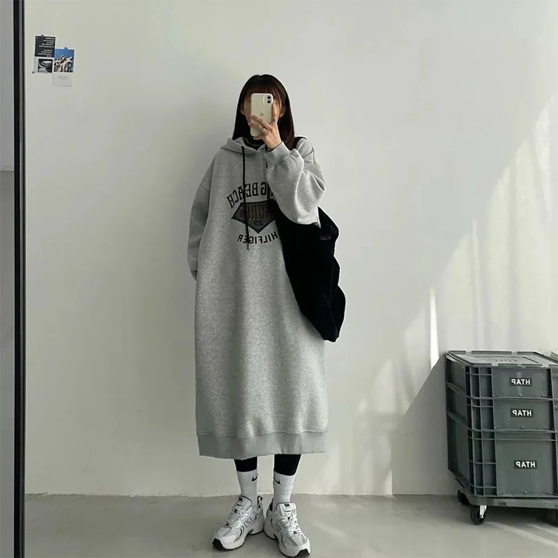 Plus Size Women’s Fleece-Lined Hoodie Dress – Lazy Sleeve Loose A-Line Skirt with Lettering | Autumn & Winter