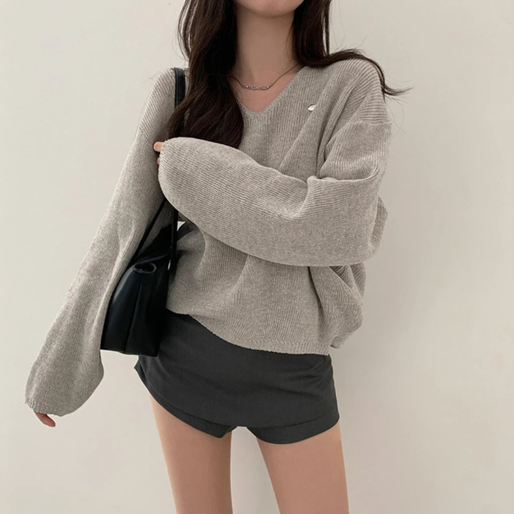 Loose Women’s Knitwear V-Neck Long Sleeve T-Shirt – Casual Comfortable Fashionable Autumn Top New Arrival