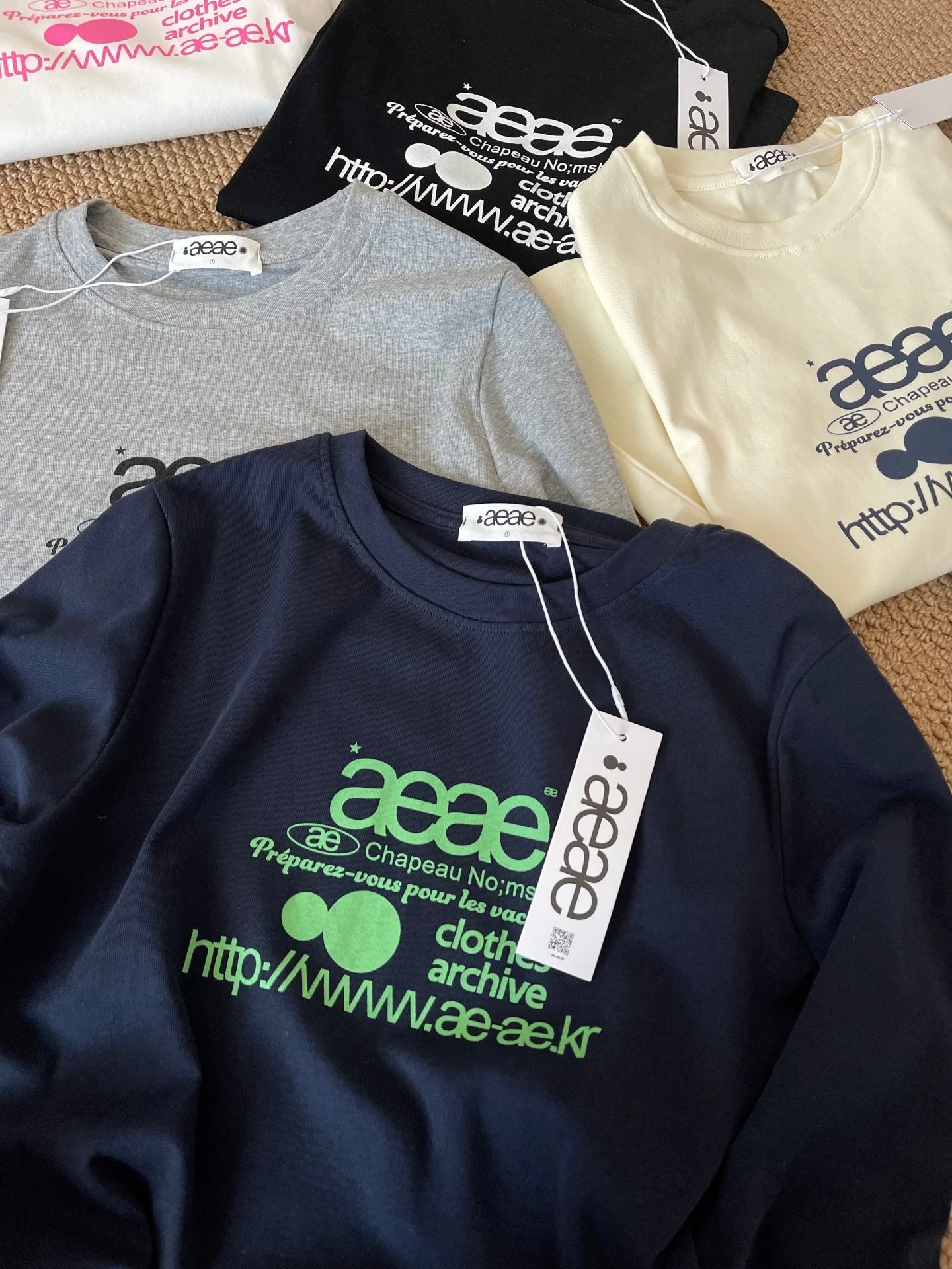 Women’s Slim Fit Round Neck Long Sleeve T-Shirt | Handmade Color Block Letter Print Base Layer Top