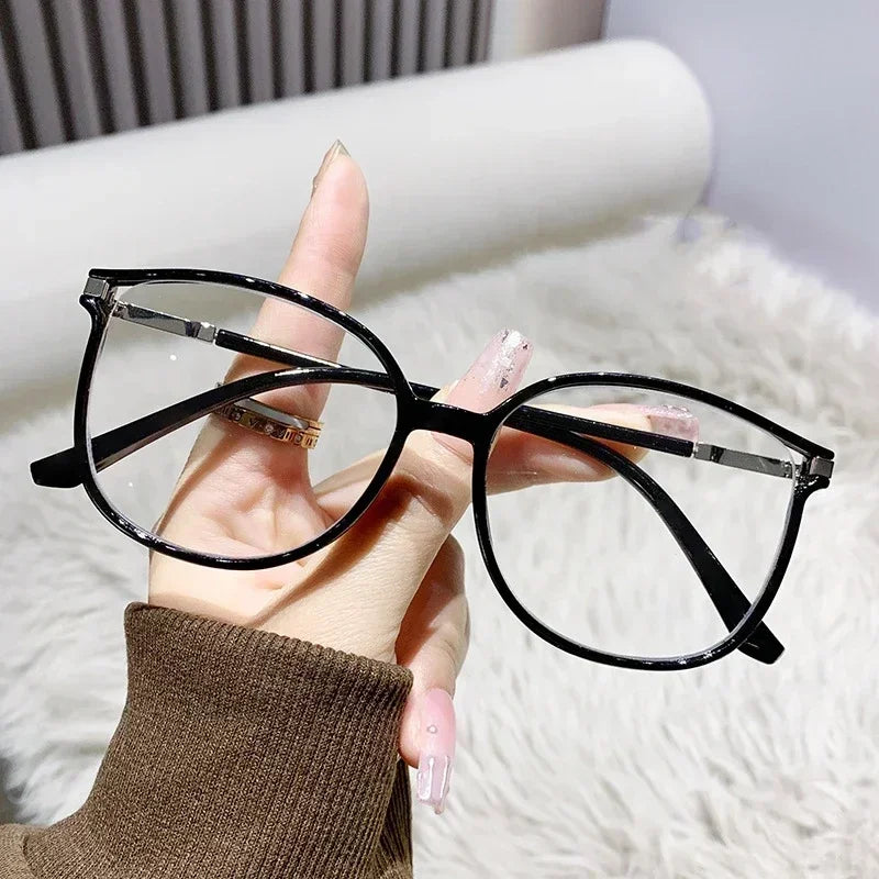 Fashionable Alloy Reading Glasses – Anti Blue Light Presbyopia Glasses for Men & Women | Square Large Frame Eyewear