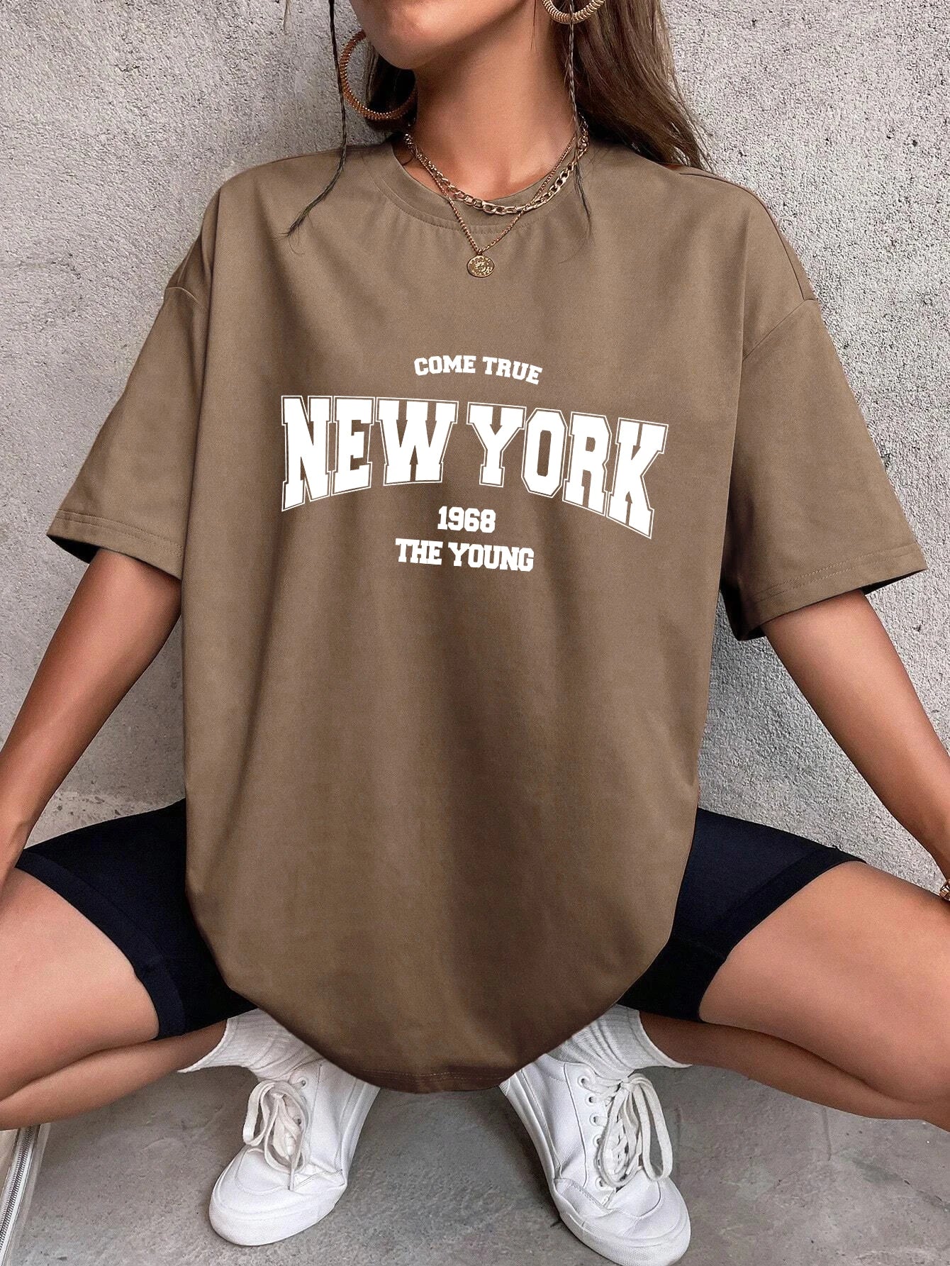 When 1968 New York Oversized T-Shirt for Women | Creative Streetwear Casual Top | Trendy Graphic Daily Tee