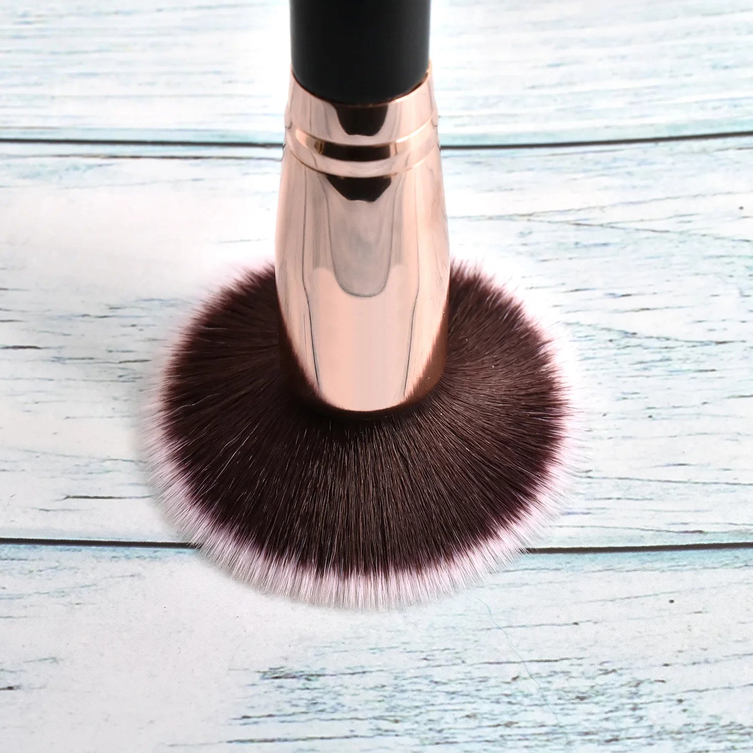 Professional Makeup Brushes Set – Foundation, Loose Powder, Concealer, Blending & Blush Cosmetic Beauty Tools