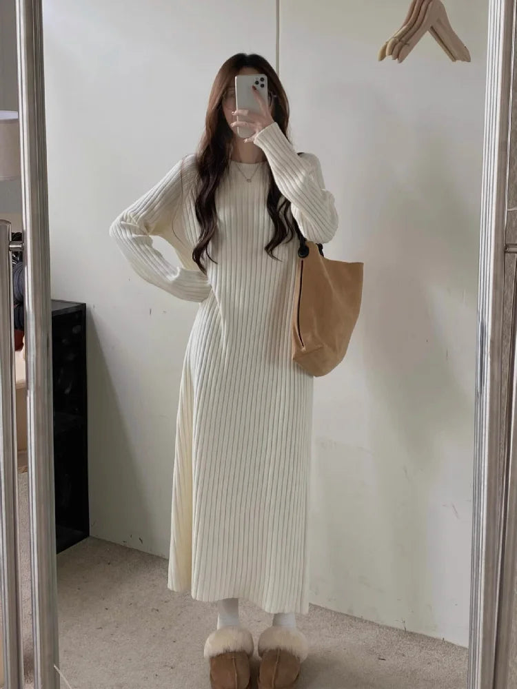 Plus Size Women’s Mid-Length Dress – Casual Round Neck Long Sleeve A-Line H-Line Skirt for Autumn Winter