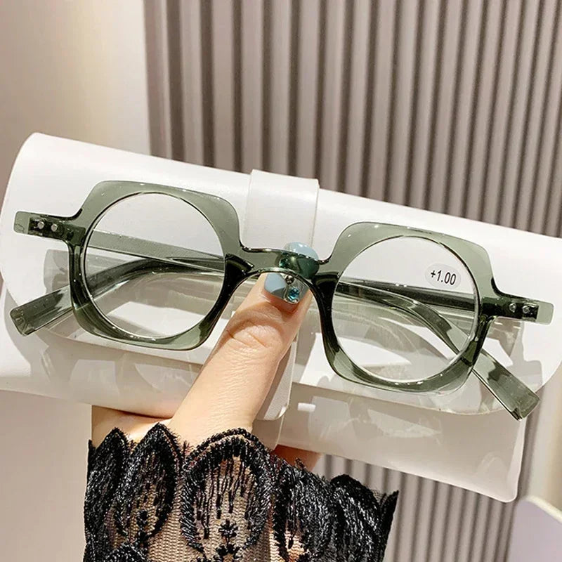 Retro Anti-Blue Light Reading Glasses – Fashionable Square Hyperopia Glasses for Men & Women