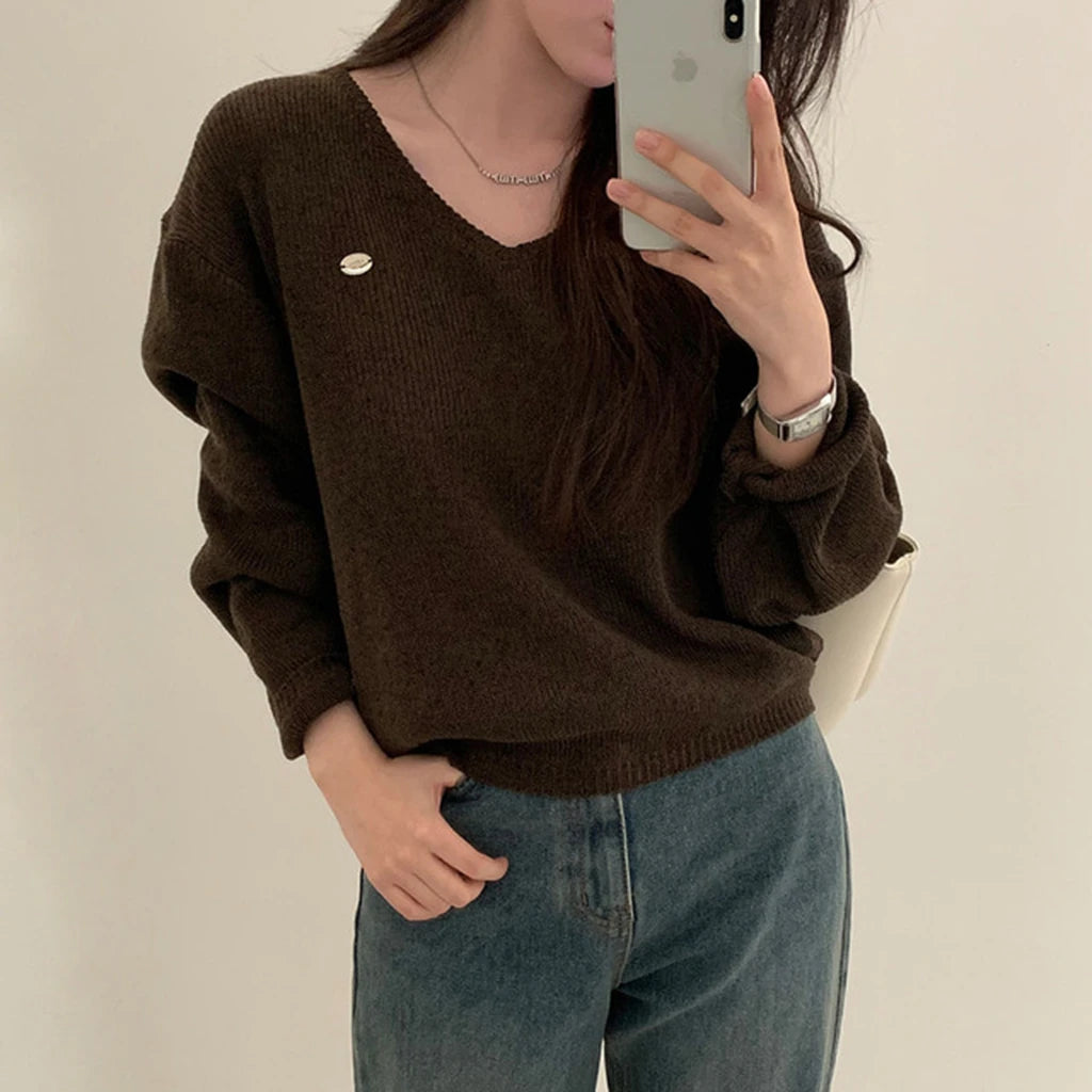 Loose Women’s Knitwear V-Neck Long Sleeve T-Shirt – Casual Comfortable Fashionable Autumn Top New Arrival