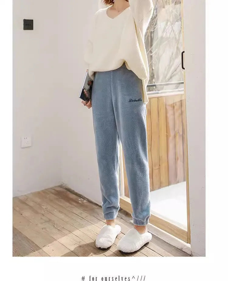 Thickened Coral Fleece Sweatwear Set 🧥 Unisex Warm Home Clothes ❄️ Sports Outfit Long Sleeve Round Neck Pajamas 👕