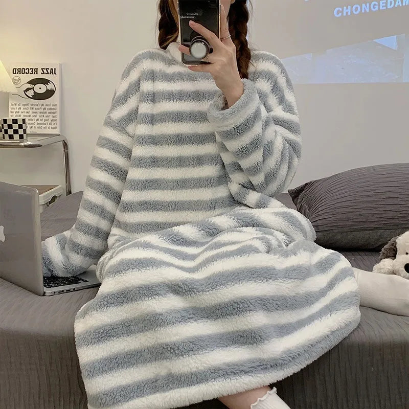 Ladies’ Nightwear Nightdress – Autumn Winter Coral Velvet Long Sleeve Plaid Striped Flannel Dress, Large Size