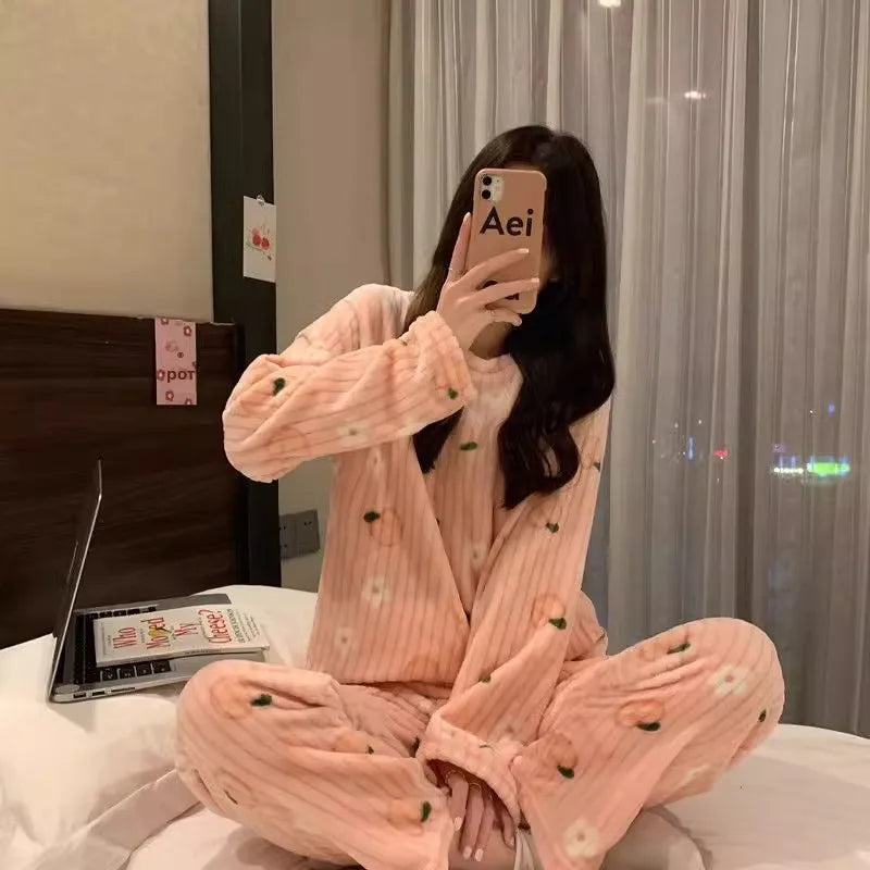 Adorable Sweet Coral Fleece Thiened Autumn Winter Loungewear Set – Women’s Casual Home Clothes | Long Pants Comfortable Leisurewear