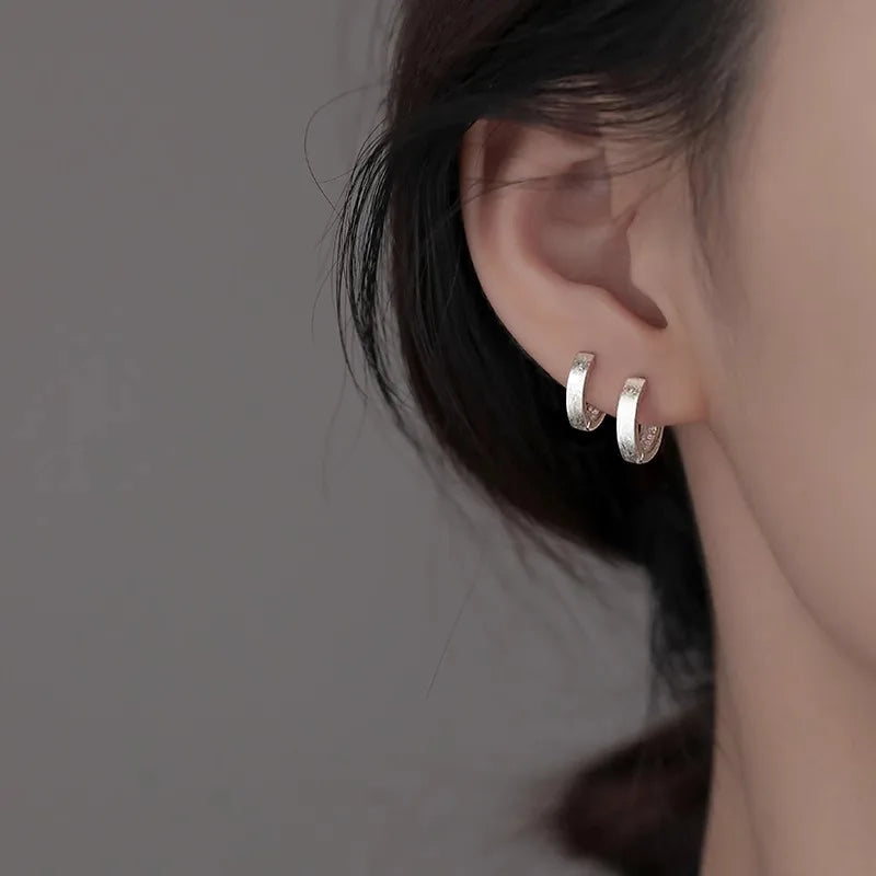 New 925 Sterling Silver Hoop Earrings – Matte Circle Geometric Punk Clip Earrings for Women & Girls