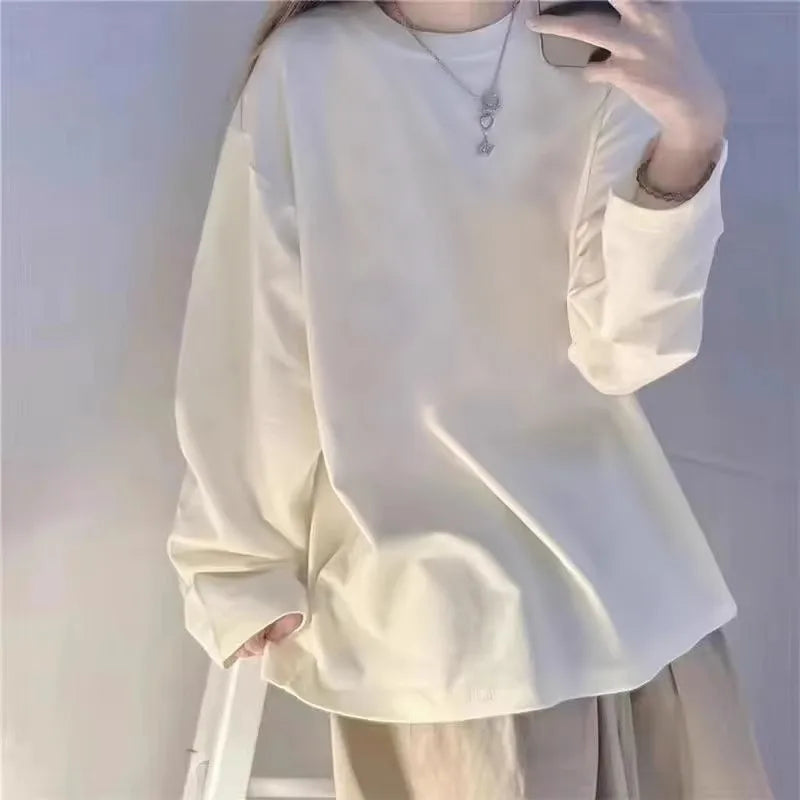 White Fleece-Lined Loose Long Sleeve Women’s T-Shirt – Slimming Base Layer Korean Style Commute Top