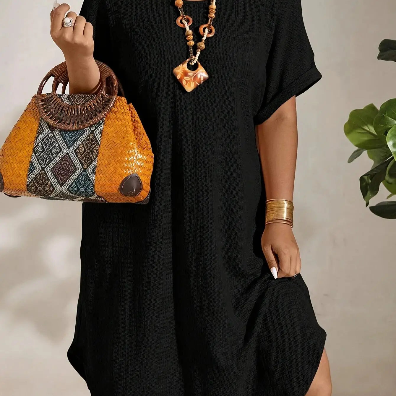 Plus Size Women’s Crew Neck Dress – Comfortable Casual Long Sleeve Dress for All Sizes