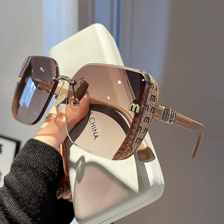 2025 New Fashion Cool Sunglasses for Women – Luxury Brand Letter Design Vintage Rimless Sun Glasses | Ladies UV400 Gafas