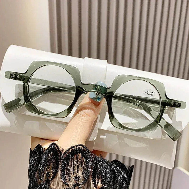 Retro Anti-Blue Light Reading Glasses – Fashionable Square Hyperopia Glasses for Men & Women