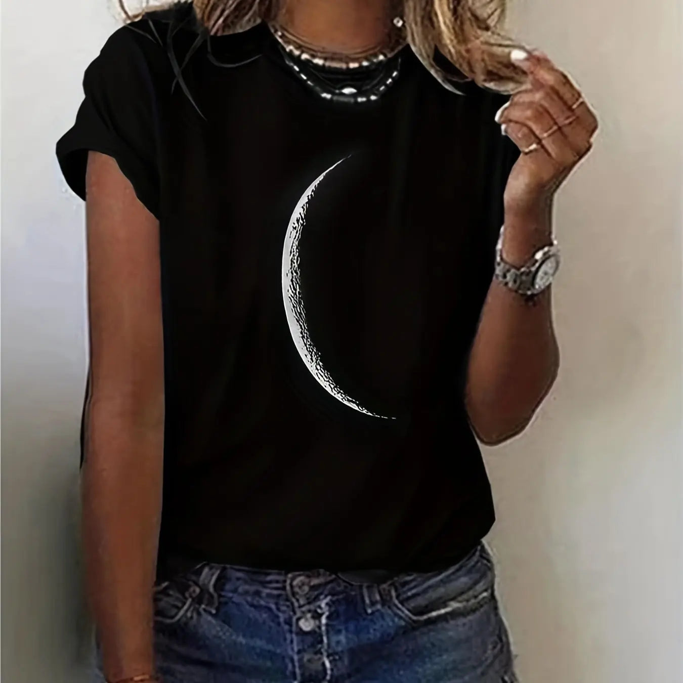 Moon Print Crew Neck T-Shirt – Casual Short Sleeve Top for Women | Spring & Summer Fashion