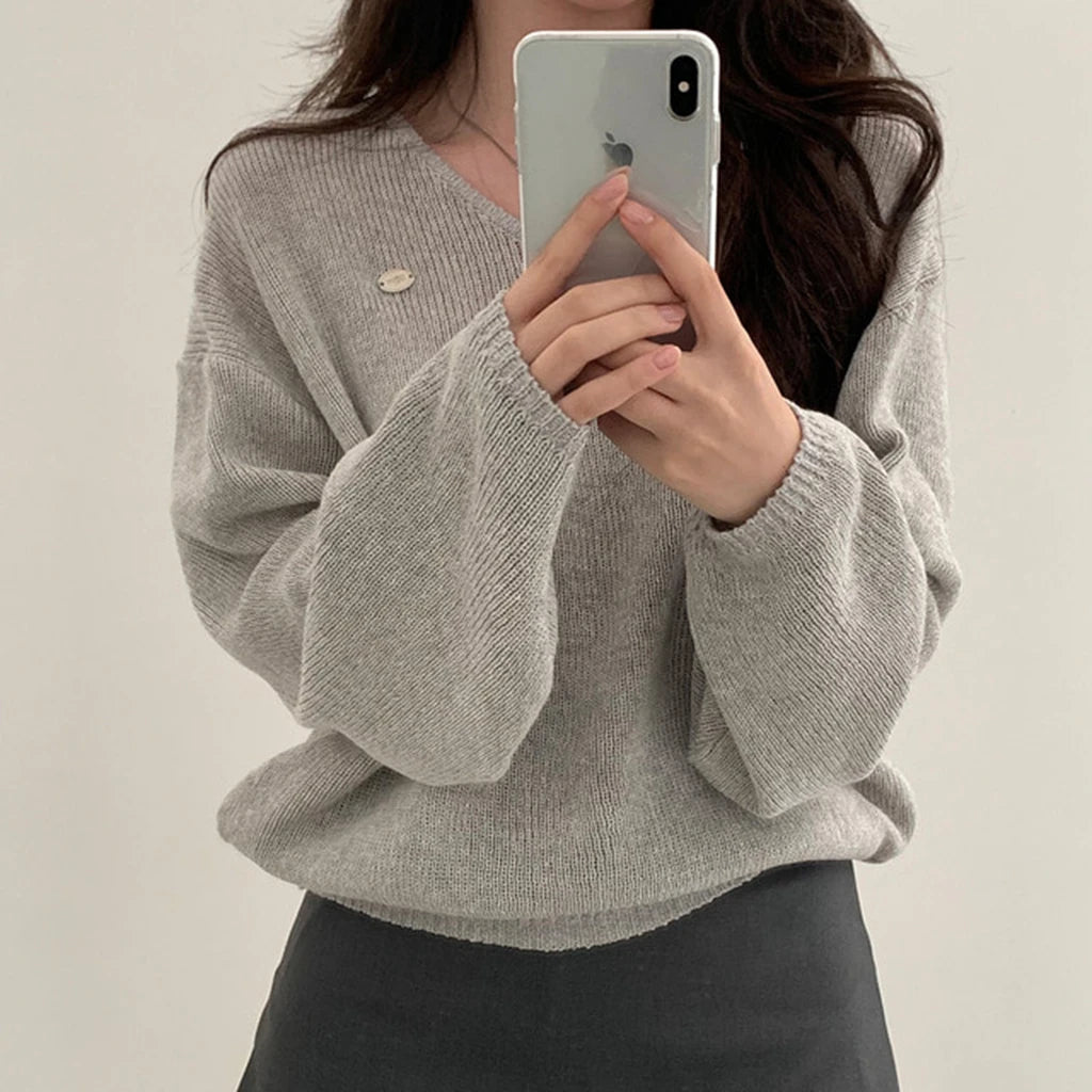Loose Women’s Knitwear V-Neck Long Sleeve T-Shirt – Casual Comfortable Fashionable Autumn Top New Arrival