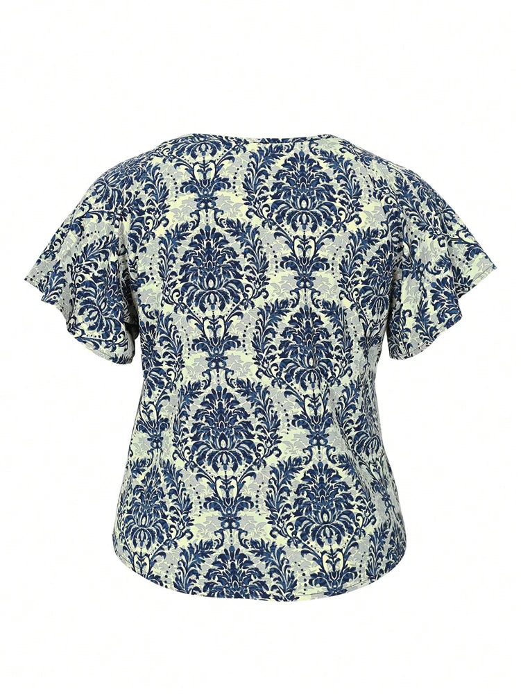 Plus Size Navy Blue Printed V-Neck Shirt – Loose Short Sleeve Casual Blouse for Women 🌿✨