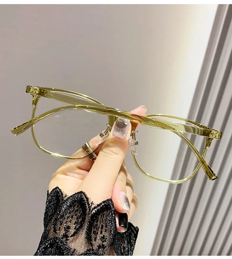 0 to -600 Myopia Large Frame Glasses – Ultra-Light Anti Blue Light Finished Flat Glasses
