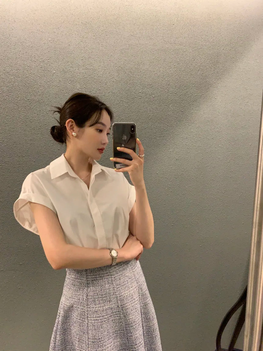 Chic Summer Loose Women’s Shirt | Classic Pure Color Professional Blouse with Small Lapel Collar