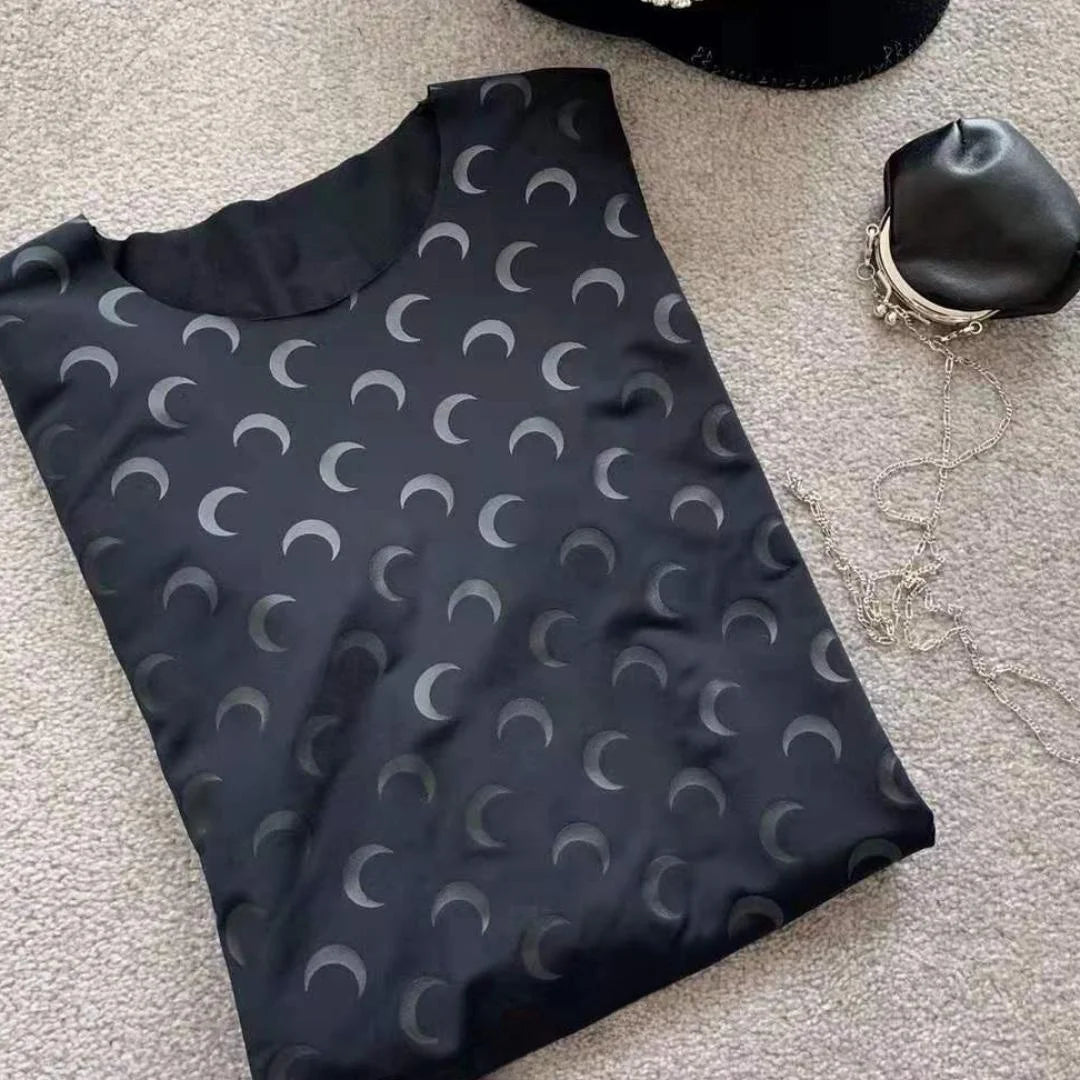 American Retro Women’s Two-Piece Set – Ice Silk Top & Pants with Moon Print Long Sleeve 🌙✨