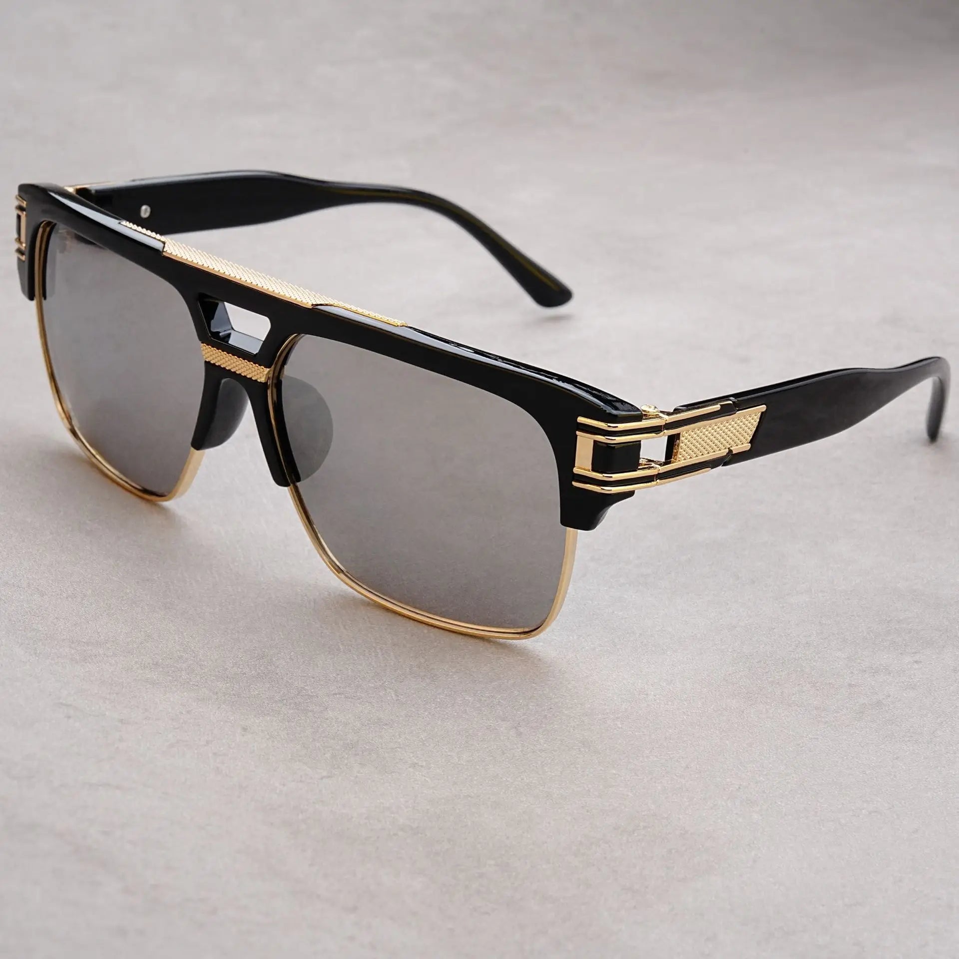 European & American Fashion Sunglasses – Transparent Retro Square Frame for Men & Women | Sunshade Mirror Eyewear