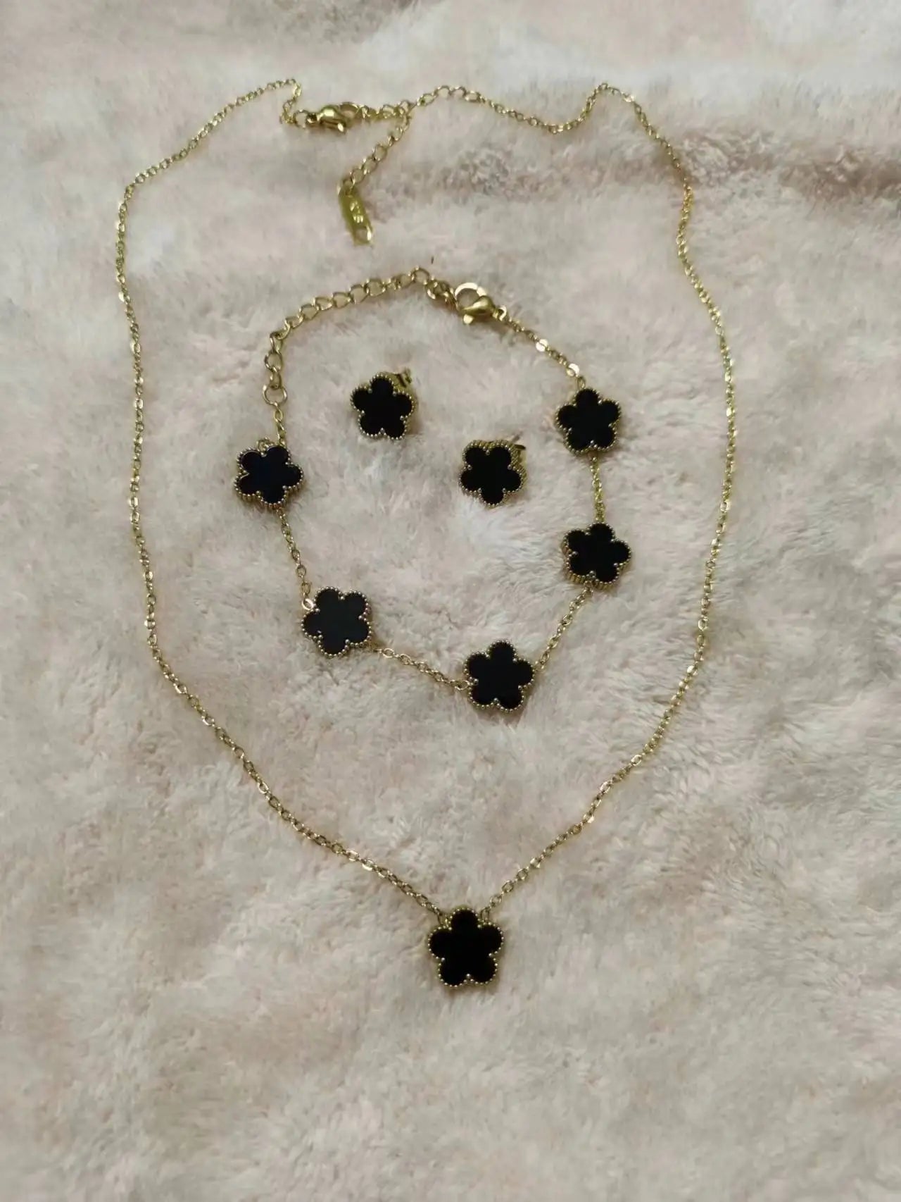 Stainless Steel Leaf Flower Jewelry Set | Non-Fading Minimalist Pendant Necklace, Earrings & Bracelet – Women’s Fashion Set