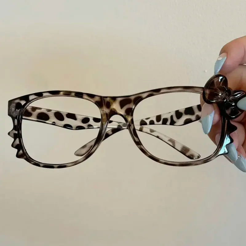 Y2K Leopard Print Eyeglass Frame – Anime Kawaii Retro Glasses | Cartoon Cute Decorative Eyewear Toys