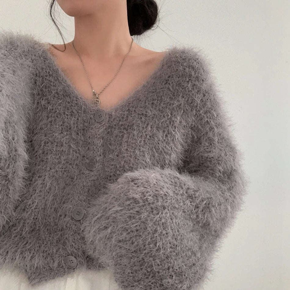 Chic V-Neck Knitted Sweater Coat for Women 🧥✨ Faux Fur Lazy Style Cardigan 💖 Autumn Winter Fashion Outerwear
