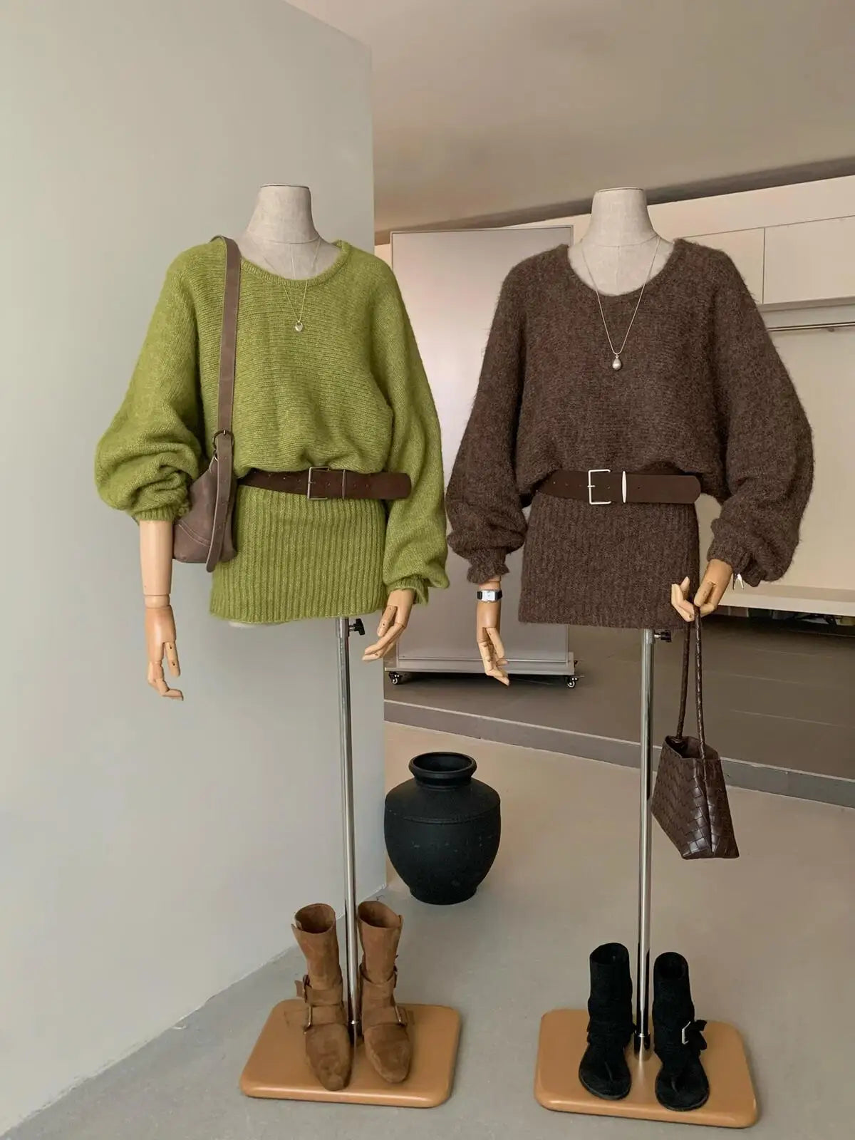 Early Autumn Knitted Bat Sleeve Slim Fit Dress – Women’s Soft Stretchy Casual Knitwear with Waist Belt