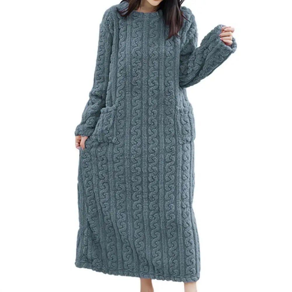 Women's Winter Flannel Nightgown – Long Sleeve Thickened Warm Sleepwear with Double Pockets, Loose Solid Jacquard Nightdress