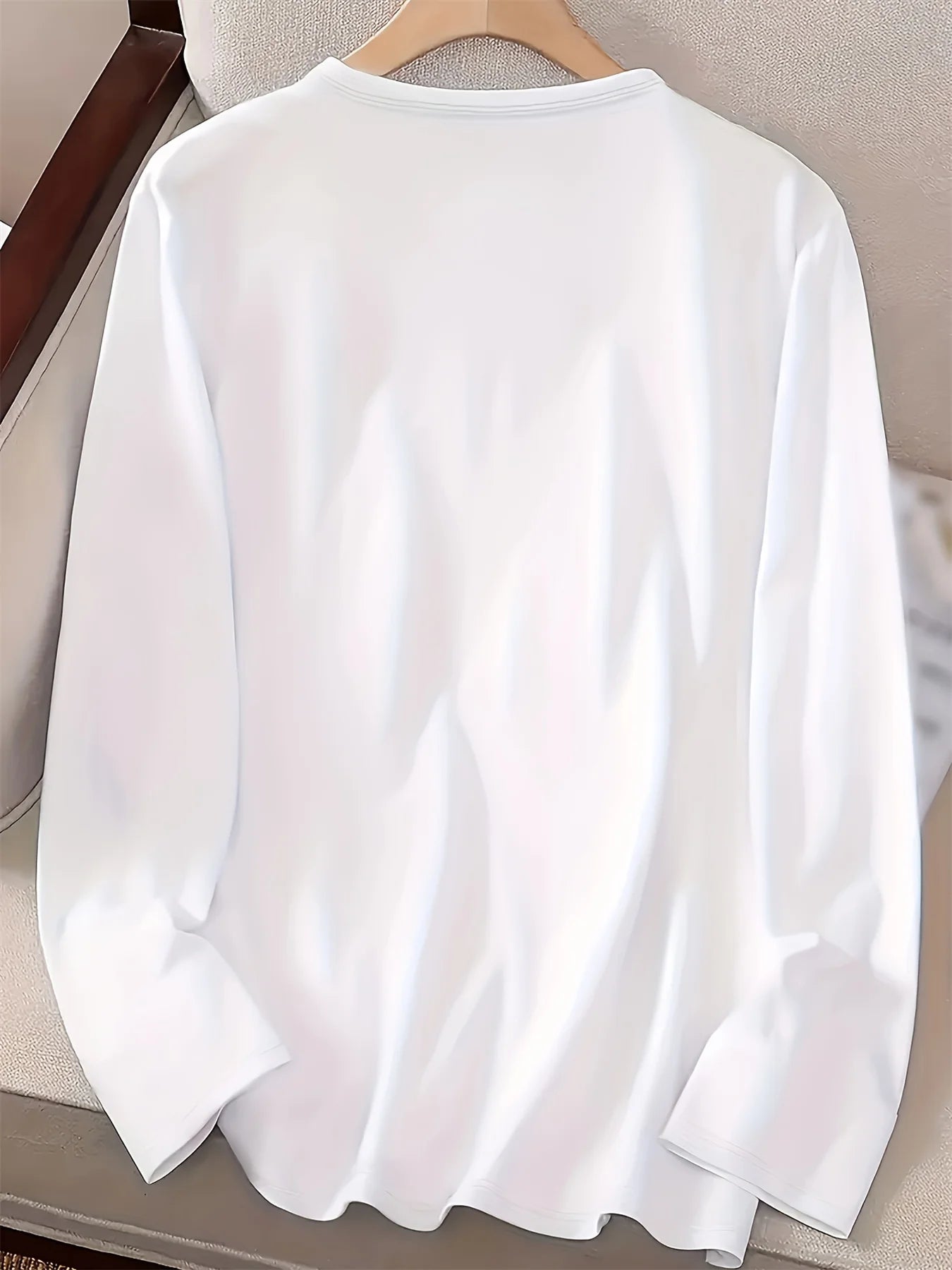 Women’s 100% Cotton Butterfly Print Long Sleeve T-Shirt | Casual Loose Round Neck Base Shirt for Spring & Autumn