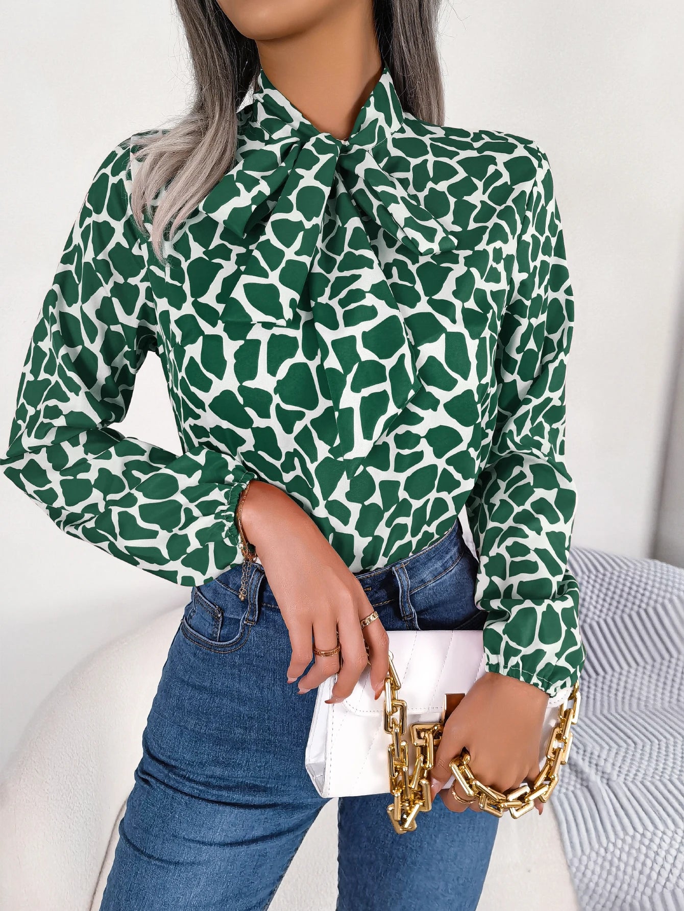 2025 Women’s Casual Bow Chiffon Blouse – Long Sleeve Office Lady Shirt for Autumn 🍂👚
