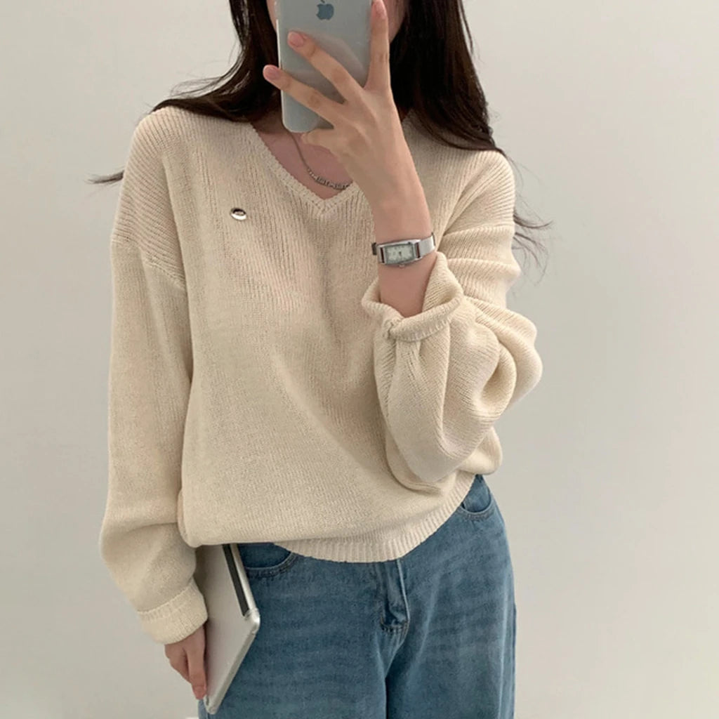Loose Women’s Knitwear V-Neck Long Sleeve T-Shirt – Casual Comfortable Fashionable Autumn Top New Arrival
