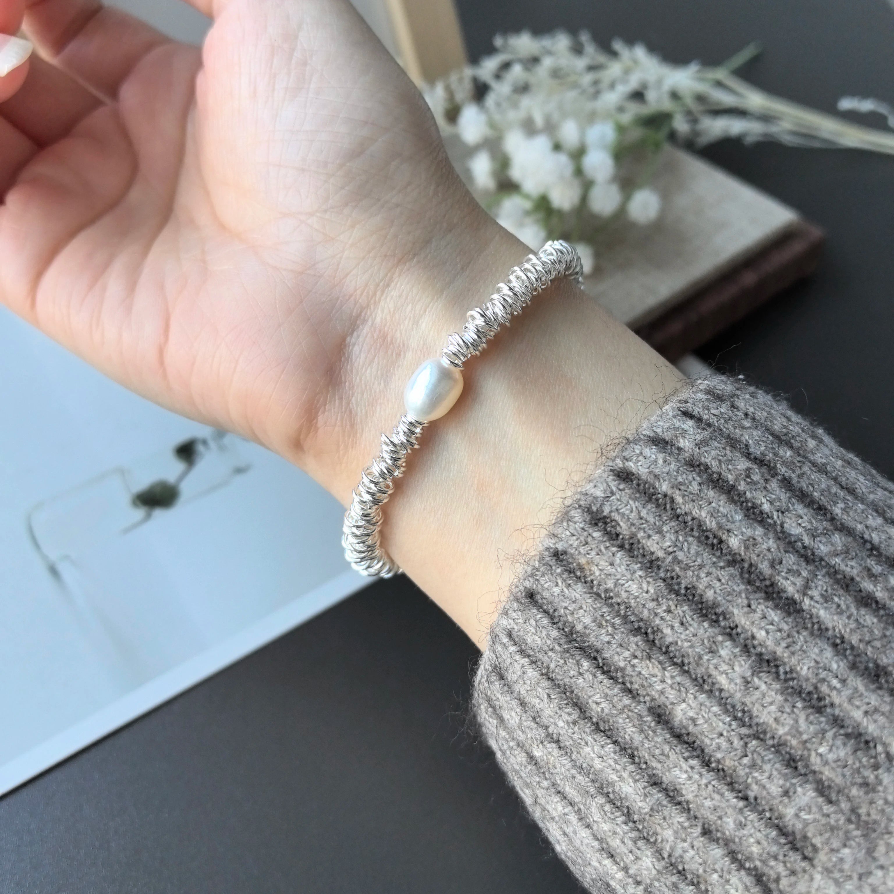 925 Sterling Silver Green Leaf Bracelet | Elegant Nature-Inspired Bangle for Women Girls Fashion Jewelry Gift