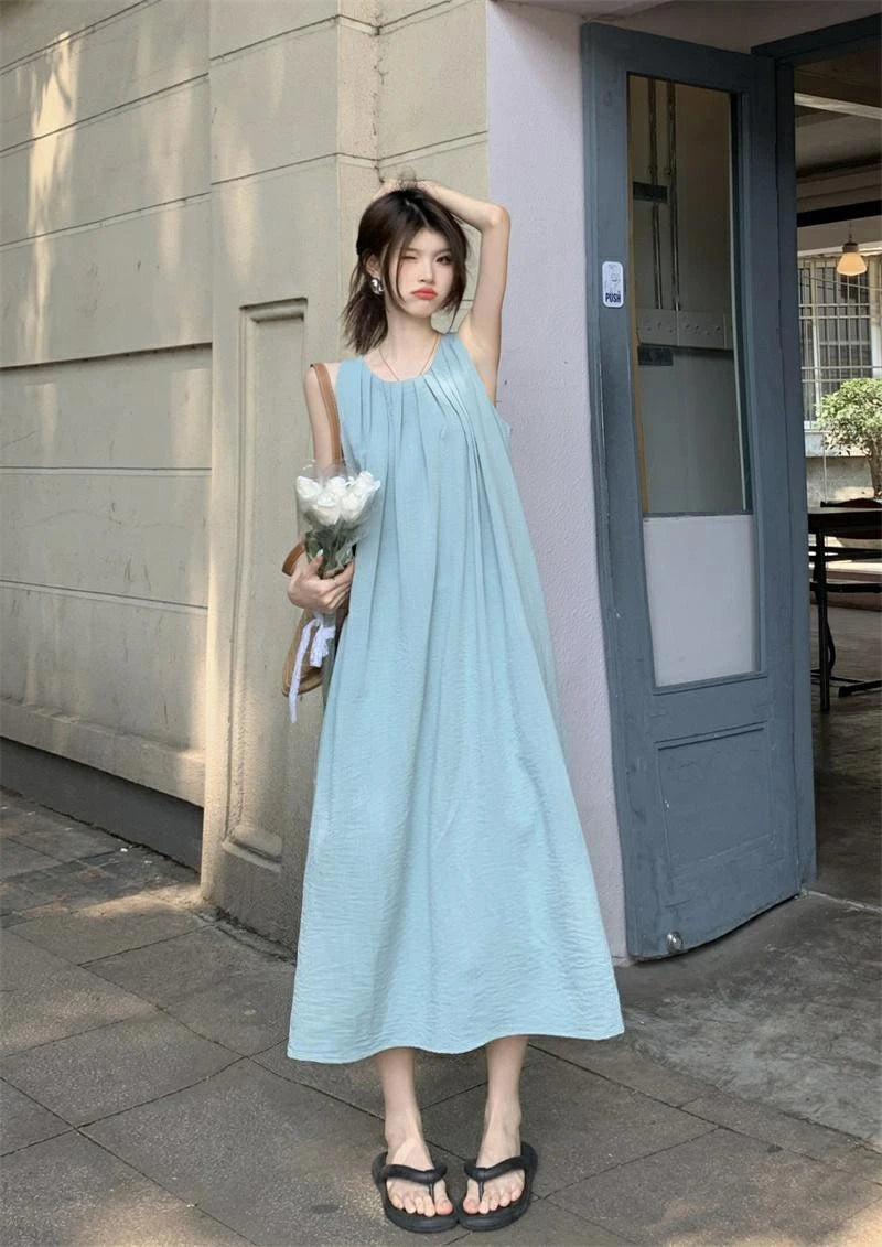 Summer Women’s Beach Vacation Dress – Sleeveless A-Line Midi Gown with Folded Skirt & Slimming Fit