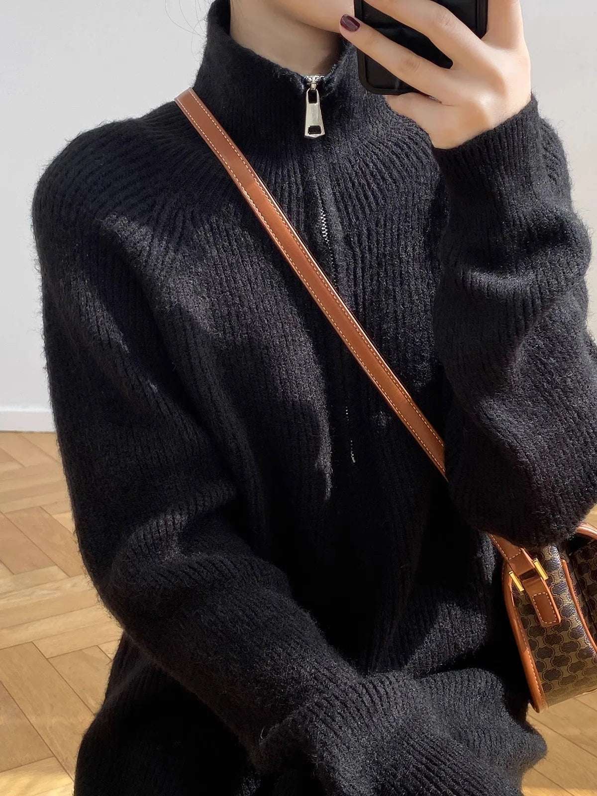 Thickened Long Sleeve Knitted Dress with Zipper Collar – Straight Tube Korean Style Winter Women’s Commute Warm Dress