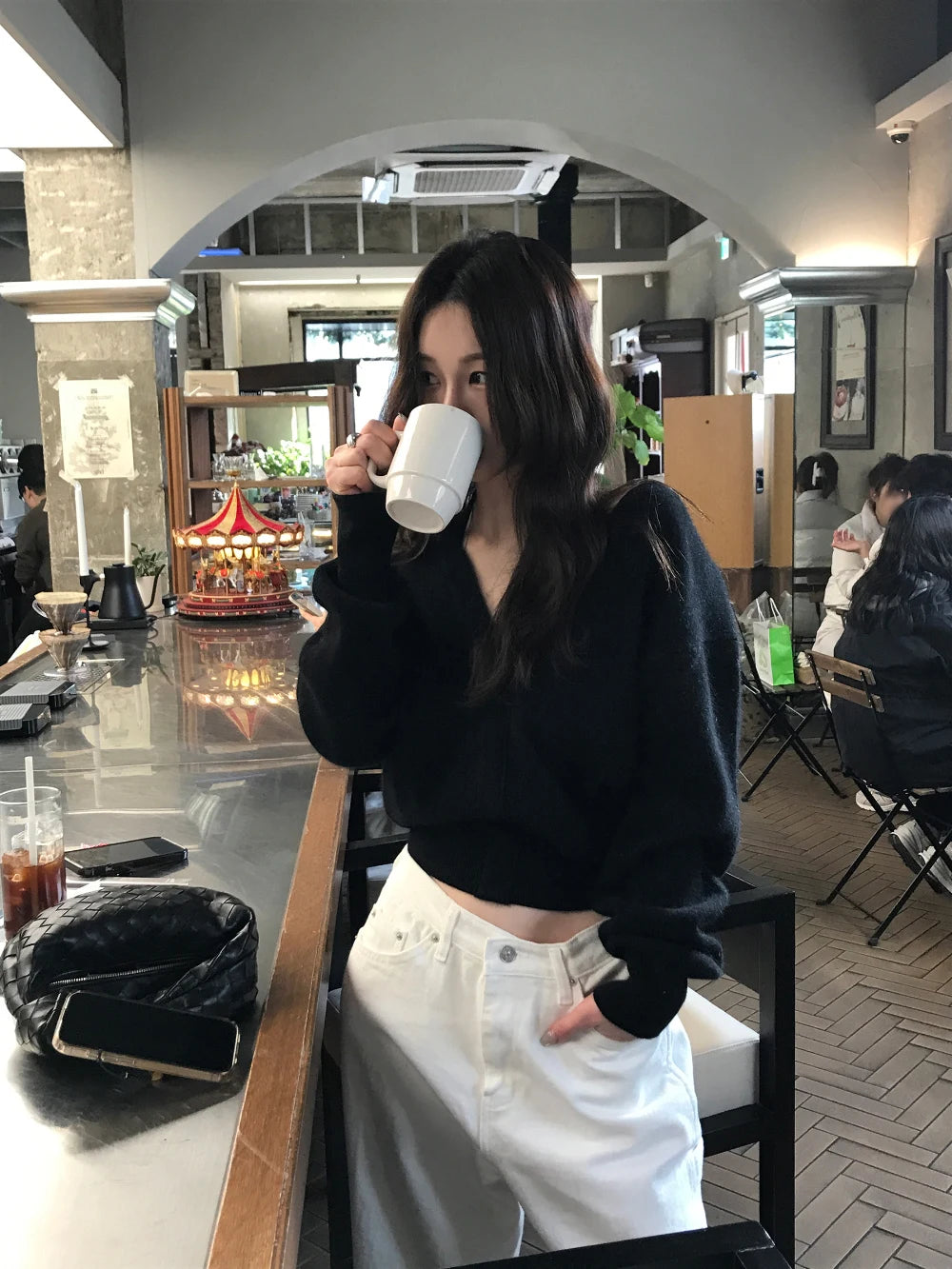 Women's Knitted V-Neck Top 👚 Chic Two-Way Wear ❄️ Hanging Shoulder Design Thickened Winter Fashion 🌟 Ladies' Knitwear