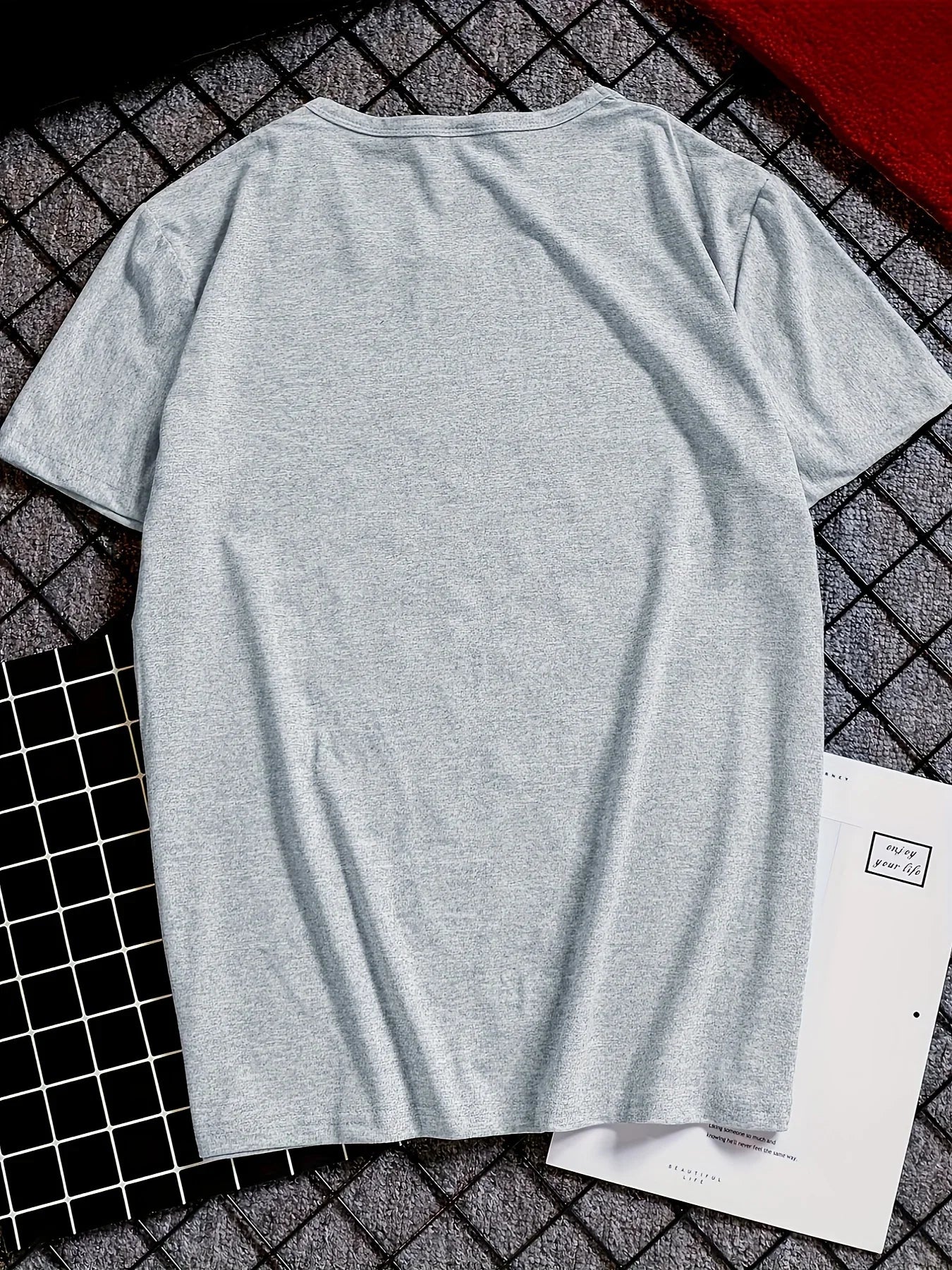 Women’s Valentines Vintage “Be Kind” Print T-Shirt | Short Sleeve Crew Neck Casual Top