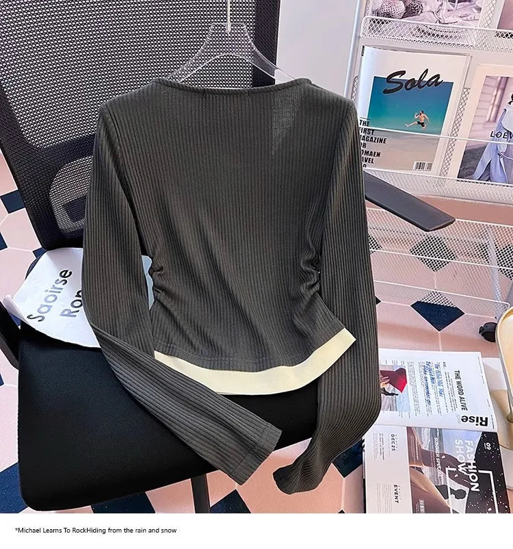 Korean Style Slim Fit Long Sleeve V-Neck Top 👚 Spicy Girl Fake Two-Piece Design ✨ Commute Fashion Women's T-Shirt 🌟