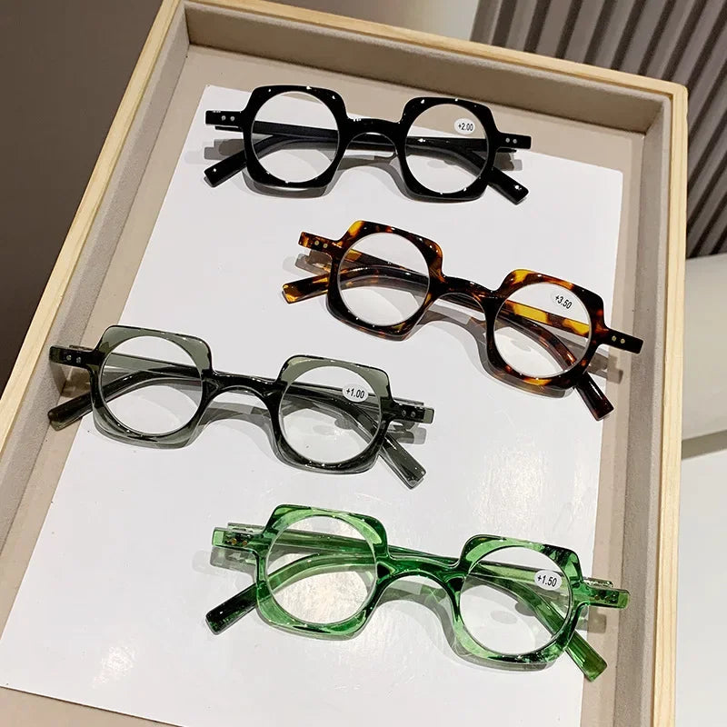 Retro Anti-Blue Light Reading Glasses – Fashionable Square Hyperopia Glasses for Men & Women